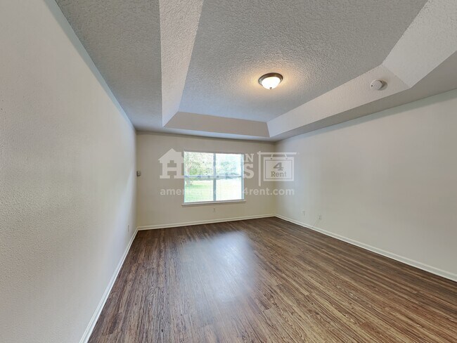 224 N Lake Cunningham Ave, Saint Johns, FL 32259 - photo 7