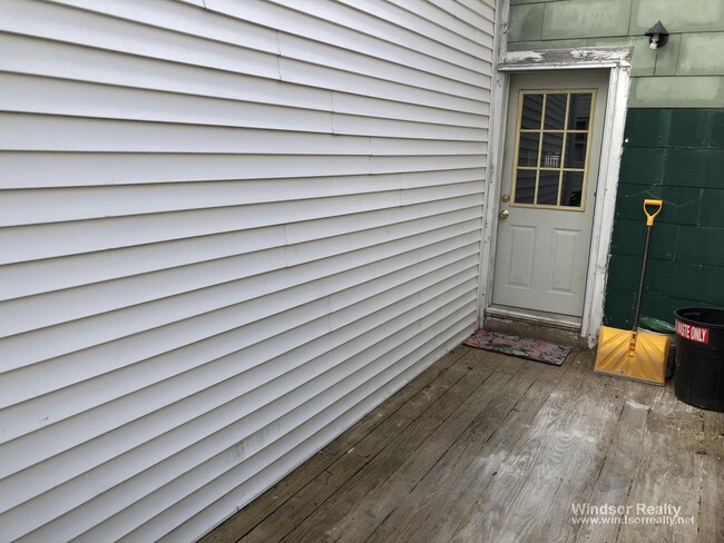 215 Cedar St, Somerville, MA 02145 - photo 6