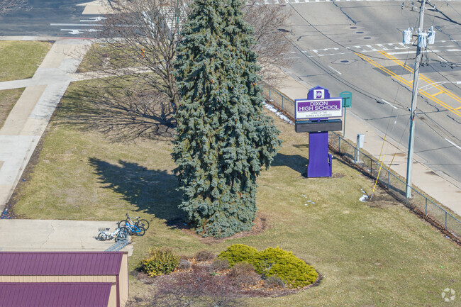 Educational opportunities abound at Dixon High School.