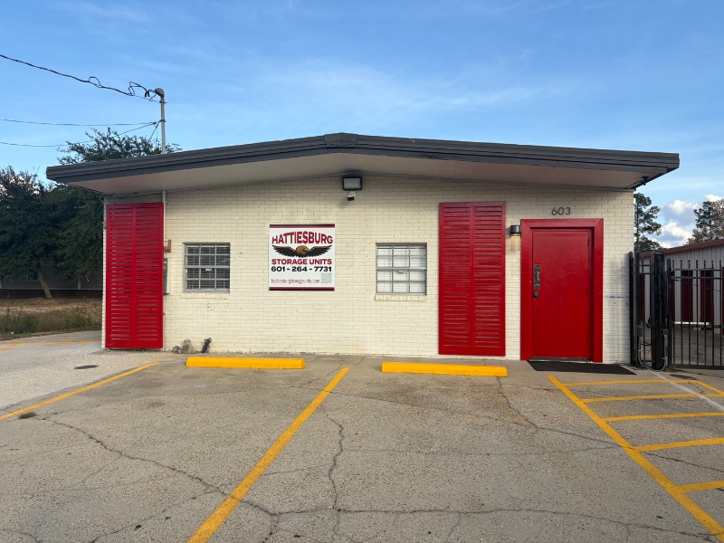 603 Thornhill Dr, Hattiesburg, MS 39402 - photo 1