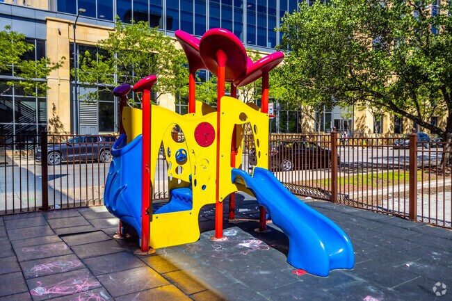 Walnut Street School in Downtown Des Moines has a colorful playground for kids.