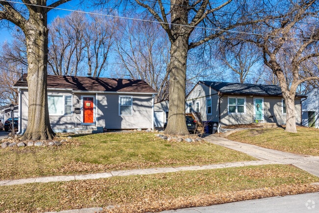 Many Doudna Heights-Glen Oaks homes are surrounded by large trees.