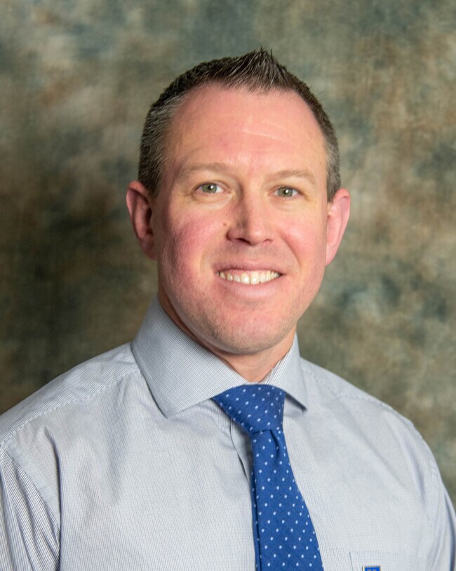 Chet Straley