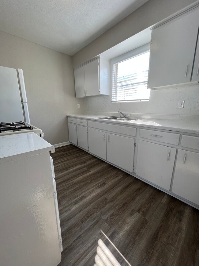 3305 Red Bluff Rd unit 82, Pasadena, TX 77503 - photo 3