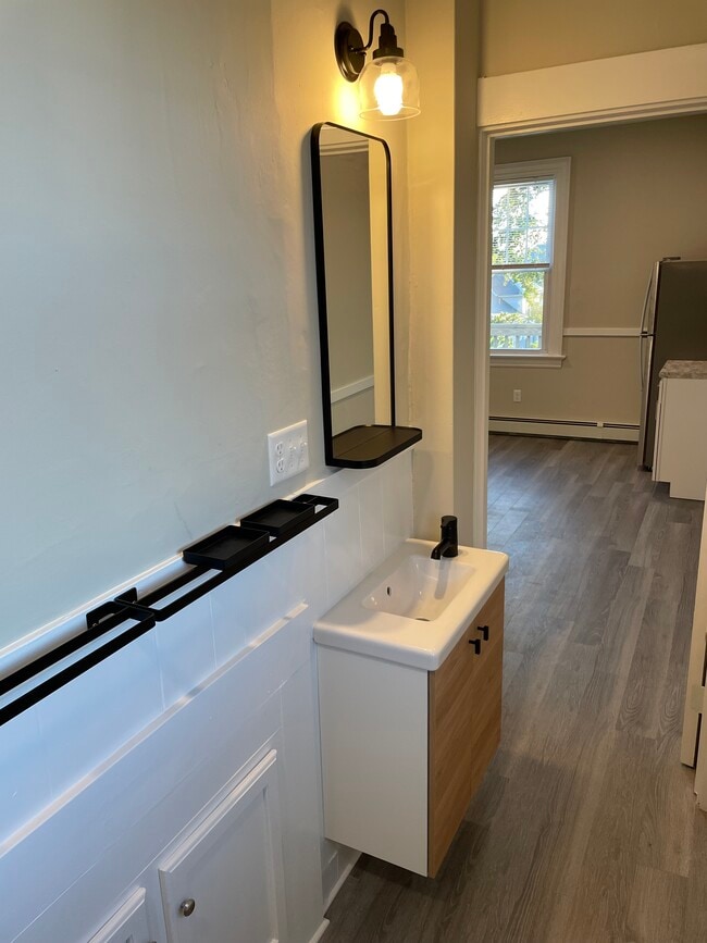 265-267 Nesmith St, Lowell, MA 01852 - photo 5