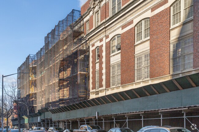 According to state scores, 72% of students are at least proficient in math and 87% in reading.