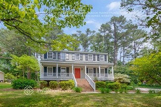 5808 Heatherbrook Cir, Raleigh, NC 27612