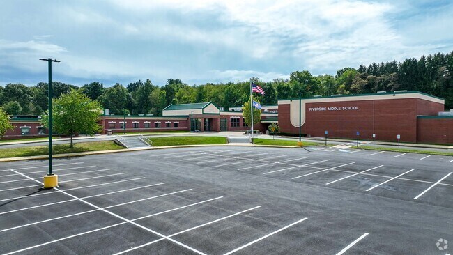 Riverside Middle School has a 14 to 1 student-teacher ratio in North Sewickley.