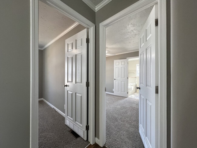 35 Water Oak Ct, Browns Summit, NC 27214 - photo 4