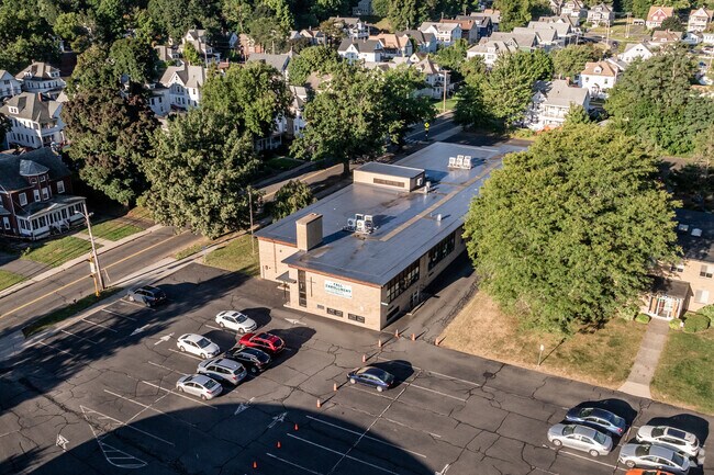 Blessed Sacrament School is located in Holyoke.
