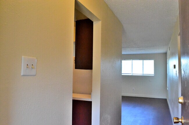 Cumberland Square Apartments, Russellville, AR 72801 - photo 3