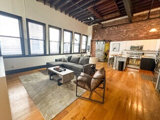 19 Stanhope St Unit 3C, Boston, MA 02116