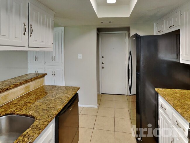 20203 Fox Haven Ln, Humble, TX 77338 - photo 6