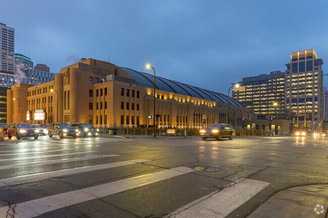 The Armory in Downtown Minneapolis is close by the Elliot Park Neighborhood.