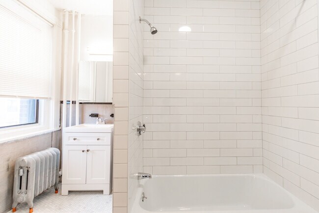 65 Saint Botolph St unit 515, Boston, MA 02116 - photo 5