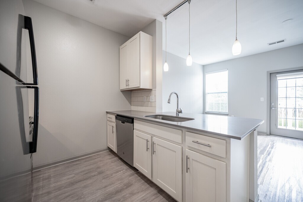 The Avenue at Polaris Apartments 8321 Seattle Ave, Columbus, OH