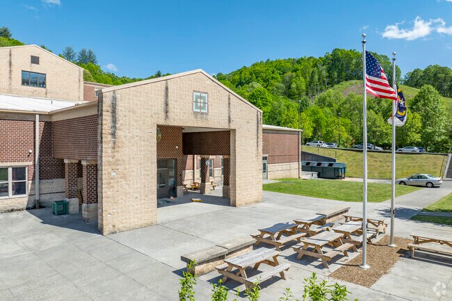 Ranked among the best, Cranberry Middle ensures top-notch education with caring teachers and small class sizes.