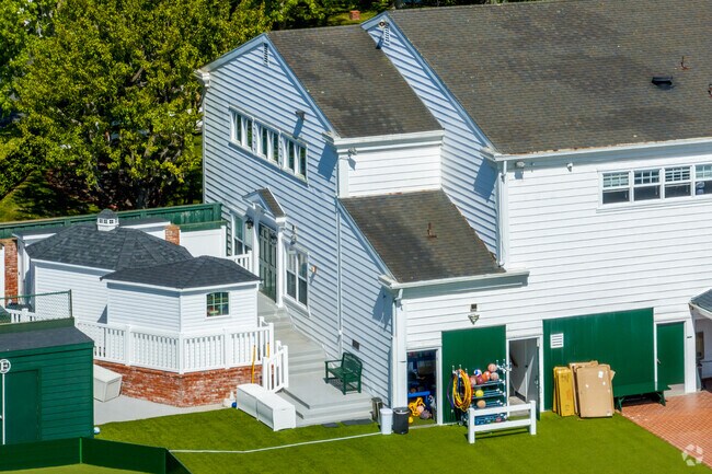 The Evans School in La olla