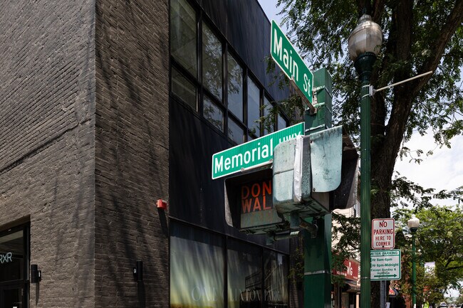 Main Street and Memorial Highway is a major intersection in New Rochelle, New York.