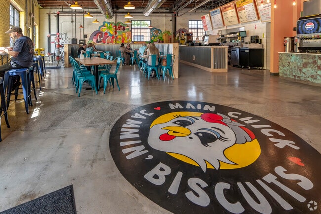 Forest Hills residents enjoy friendly staff and delicious food at Main Chick Jammin' Biscuits.