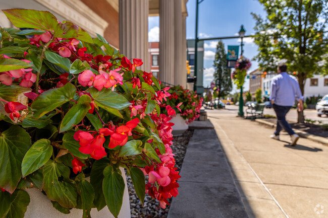 A walk through downtown reveals historic architecture that reflects the long-standing heritage of Mount Vernon.