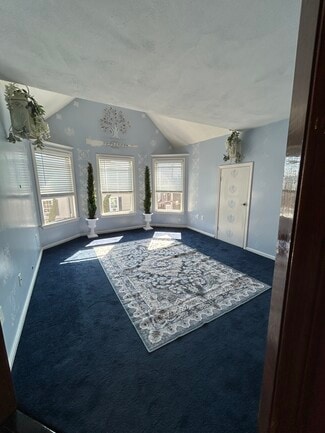 33 Arthur St Unit Arthur3, Beverly, MA 01915