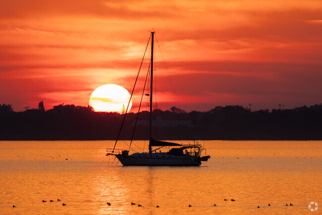 Melbourne Beach is a hidden gem with pristine sandy beaches and a relaxed coastal vibe. Enjoy a variety of outdoor activites and watch beautiful sunsets on the Indian River Lagoon.