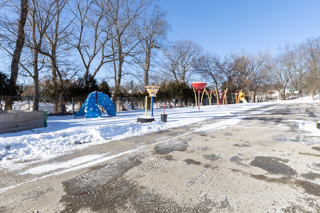 Redeemer Lutheran School has outdoor activities for the students.
