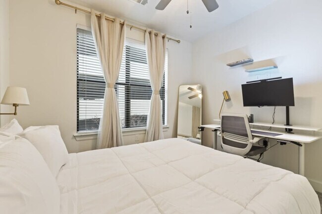 5250 Town And Country Blvd unit ID1363544P, Frisco, TX 75034 - photo 6