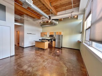 105 Holmes St Unit 207, Quincy, MA 02171