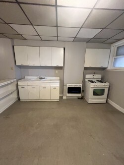 298 3rd St unit 1, Troy, NY 12180 - photo 3