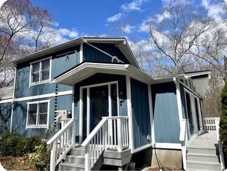 127 Potter Hill Rd, Westerly, RI 02891