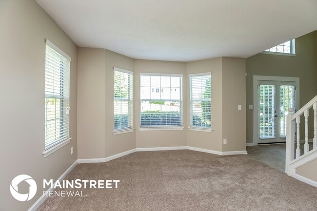 6129 Pomerania Trail, Stone Mountain, GA 30087 - photo 4