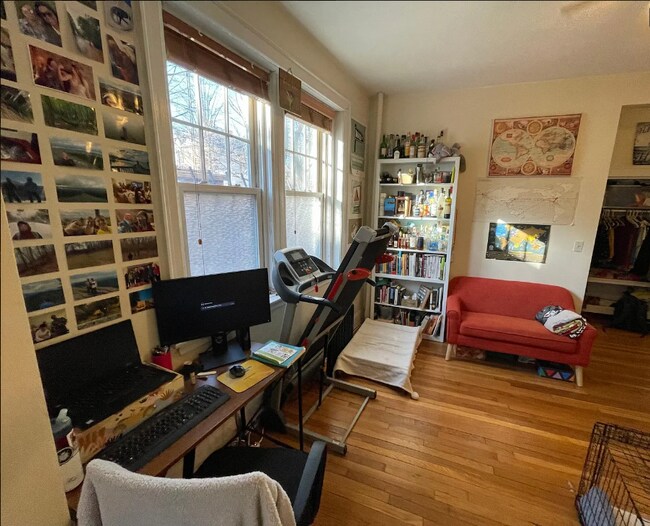 32 Orkney Rd unit 2, Brighton, MA 02135 - photo 3