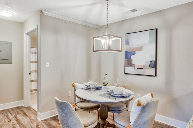 The Legends on the Park, Eureka, MO 63025 - photo 7