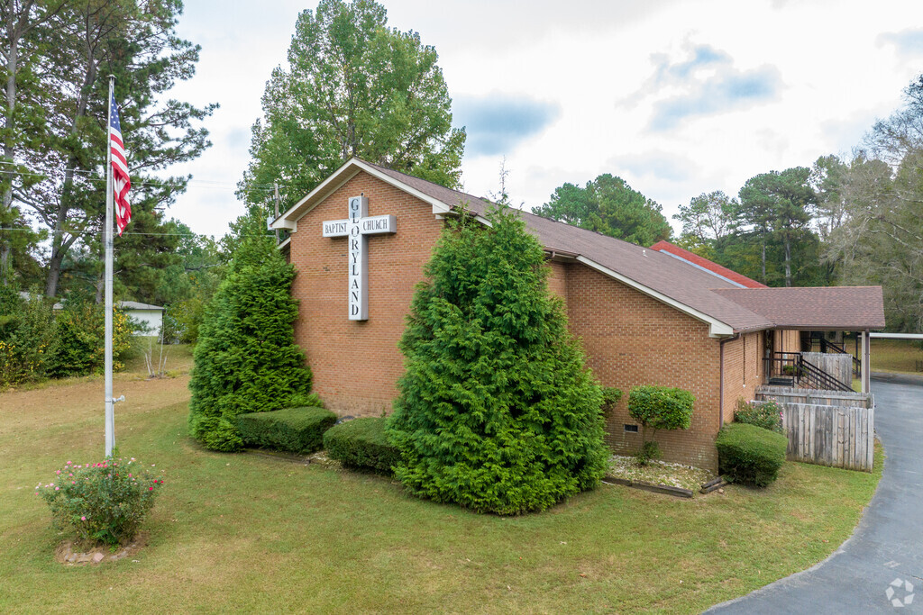 Send your kids to Gloryland Christian Academy for a great education.