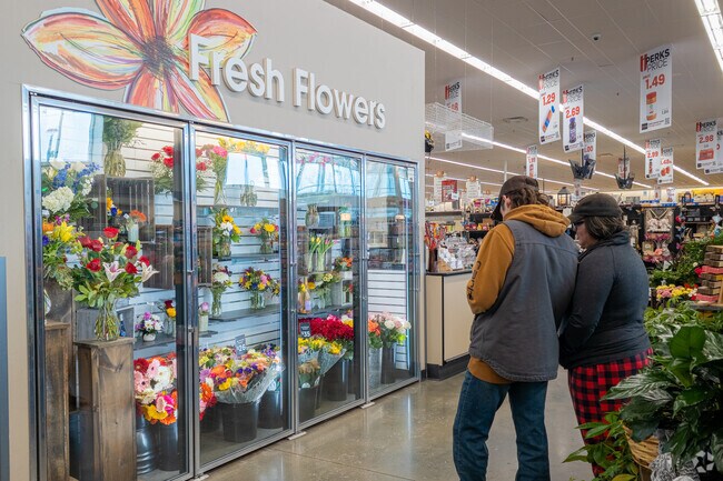 The HyVee Grocery in Altoona boasts fresh flowers and produce in addition to daily groceries.