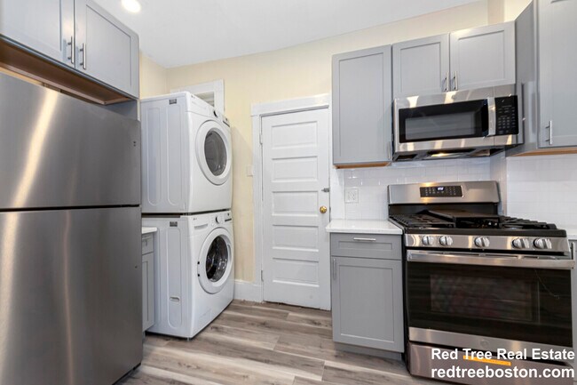 46 Brackett St unit 3, Brighton, MA 02135 - photo 6
