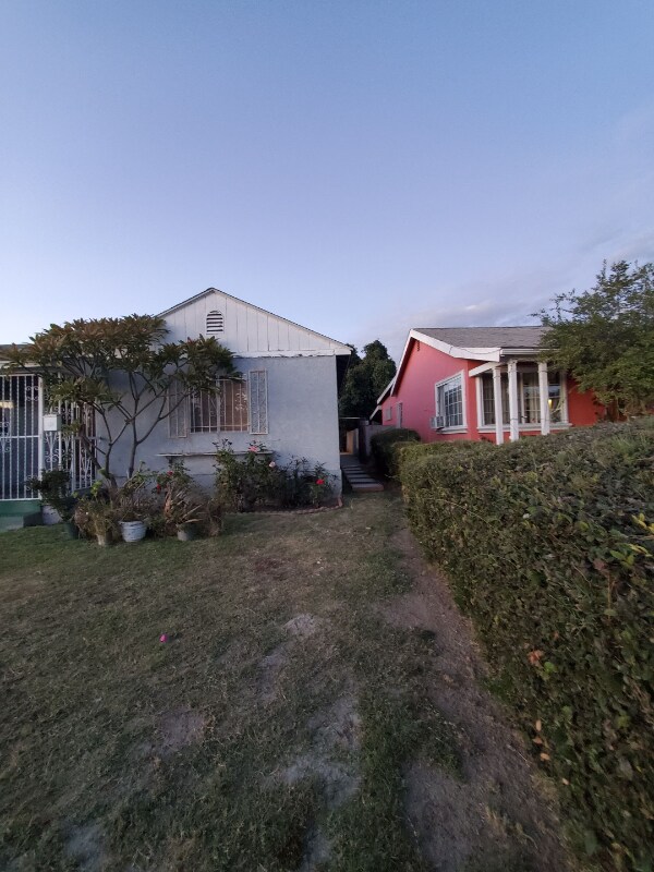 421 W Magnolia St, Compton, CA 90220