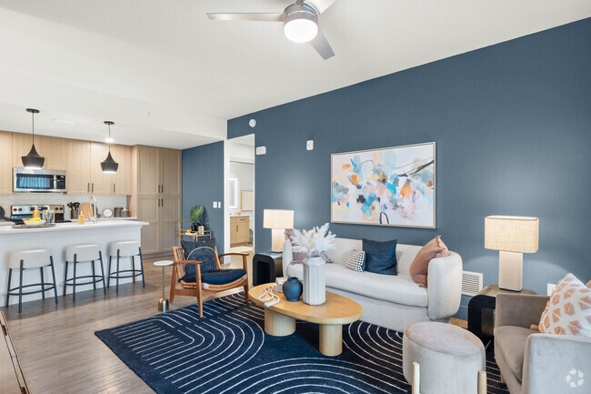 2BR, 2BA - 1064SF