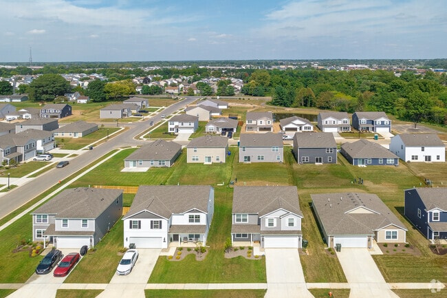 Newer homes in Walnut Heights are located on the neighborhood's eastern edge.