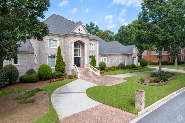Large millennial homes line the streets of the Smoke Rise area.