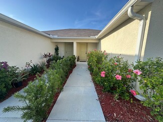 18256 Gibraltar Ln, Lehigh Acres, FL 33936
