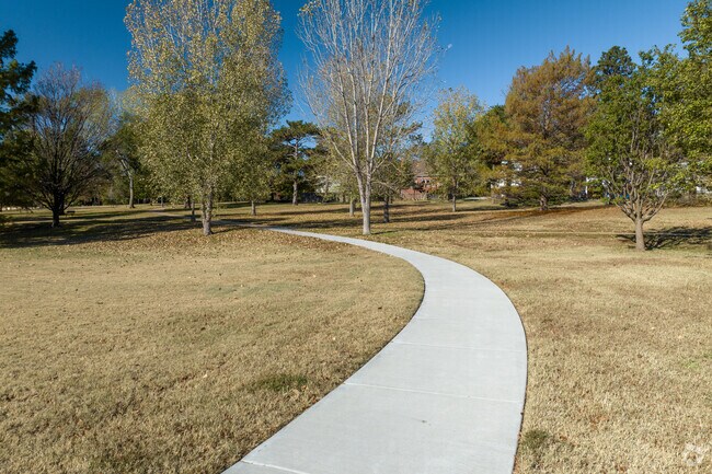 There are plenty of sidewalks and trails to enjoy near Longview.