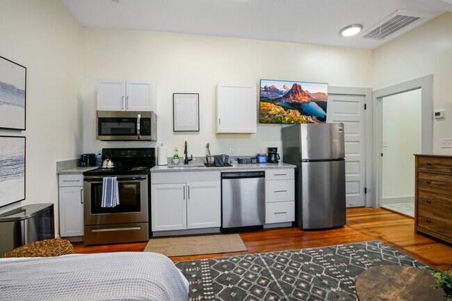 1848 E 89th St unit ID1061085P, Cleveland, OH 44106 - photo 5