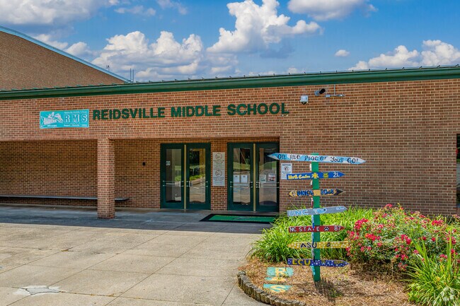 Reidsville Middle School serves over 600 students in the Reidsville area.