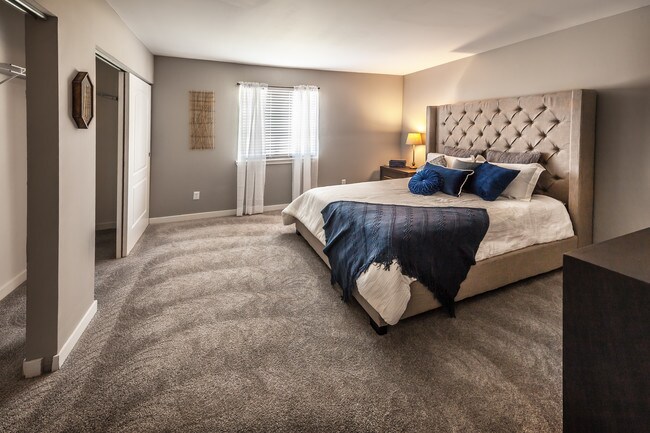 Wyckford Commons, Indianapolis, IN 46214 - photo 5