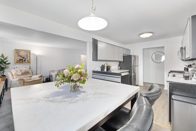 5 Riverview Ct, Secaucus, NJ 07094 - photo 7