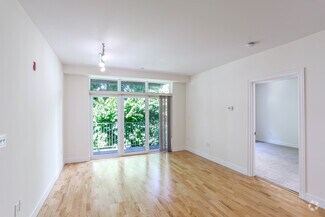 7 Cameron Ave, Cambridge, MA 02140