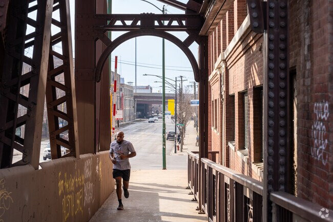 A resident takes a jog in East Pilsen.